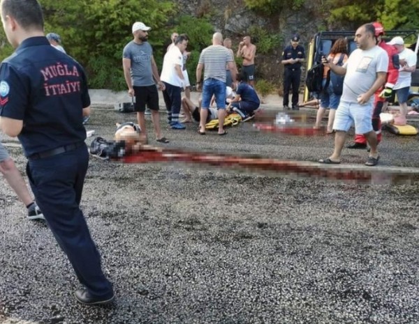 Marmaris'te cip safari aracı devrildi! Korkunç kazada ölü ve yaralılar var...